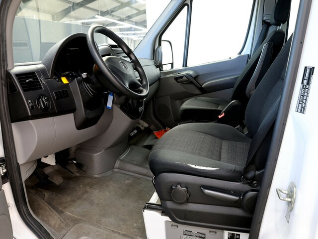 MERCEDES-BENZ Sprinter 316CDI DOKA,Allrad,Klima - Furgão caixa aberta, Carrinha cabine dupla: foto 2 MERCEDES-BENZ Sprinter 316CDI DOKA,Allrad,Klima - Furgão caixa aberta, Carrinha cabine dupla: foto 2