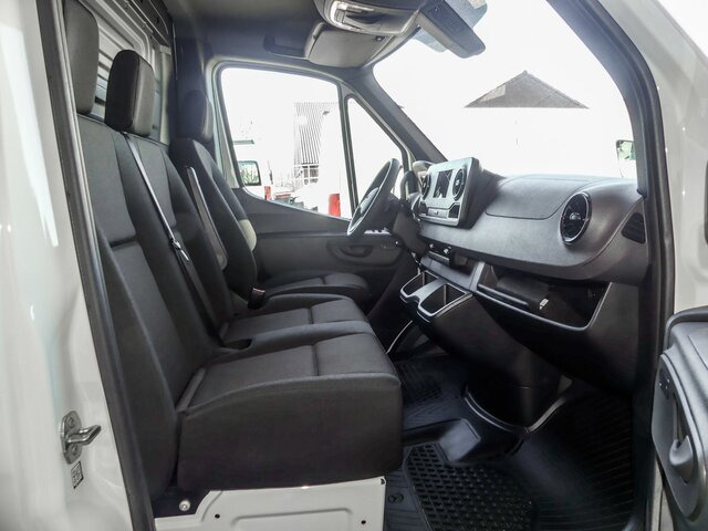 MERCEDES-BENZ Sprinter 317 CDI,3665mm,Automatik,Kamera - Furgão: foto 2 MERCEDES-BENZ Sprinter 317 CDI,3665mm,Automatik,Kamera - Furgão: foto 2