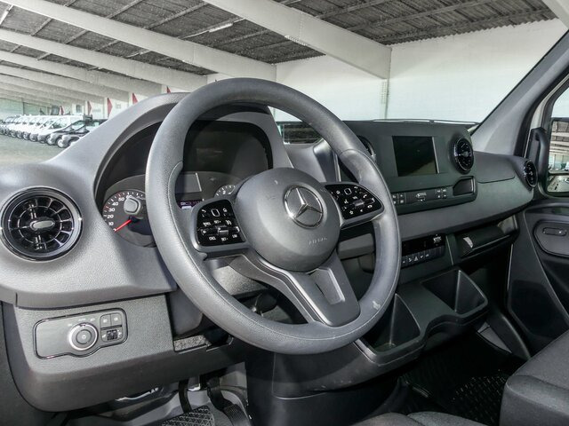 MERCEDES-BENZ Sprinter 317 CDI,3665mm,Automatik,Kamera - Furgão: foto 4 MERCEDES-BENZ Sprinter 317 CDI,3665mm,Automatik,Kamera - Furgão: foto 4