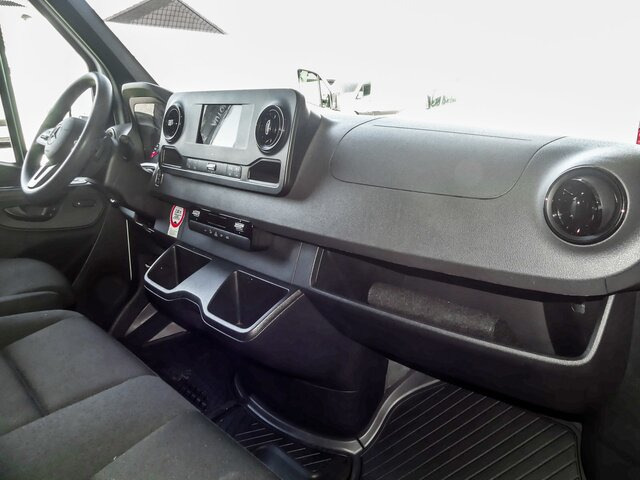 MERCEDES-BENZ Sprinter 317 CDI,3665mm,Automatik,Kamera... - Furgão: foto 4 MERCEDES-BENZ Sprinter 317 CDI,3665mm,Automatik,Kamera... - Furgão: foto 4