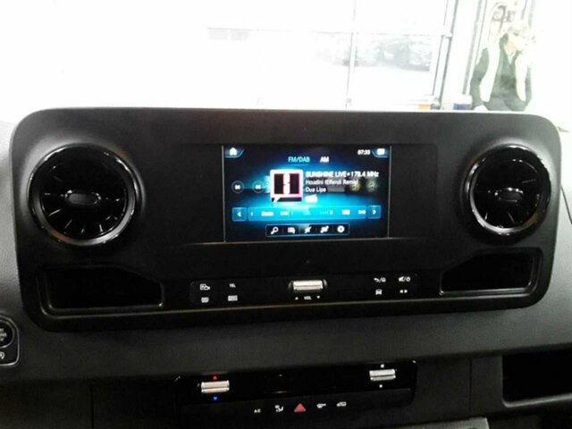 MERCEDES-BENZ Sprinter 317 CDI,3665mm,Automatik,Kamera... - Furgão: foto 5 MERCEDES-BENZ Sprinter 317 CDI,3665mm,Automatik,Kamera... - Furgão: foto 5