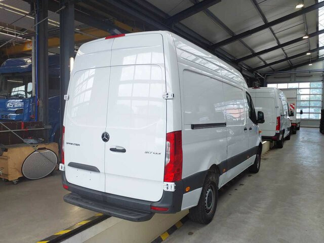 Furgão MERCEDES-BENZ Sprinter 317 CDI Kasten,L2H2,MBUX,Kamera: foto 14