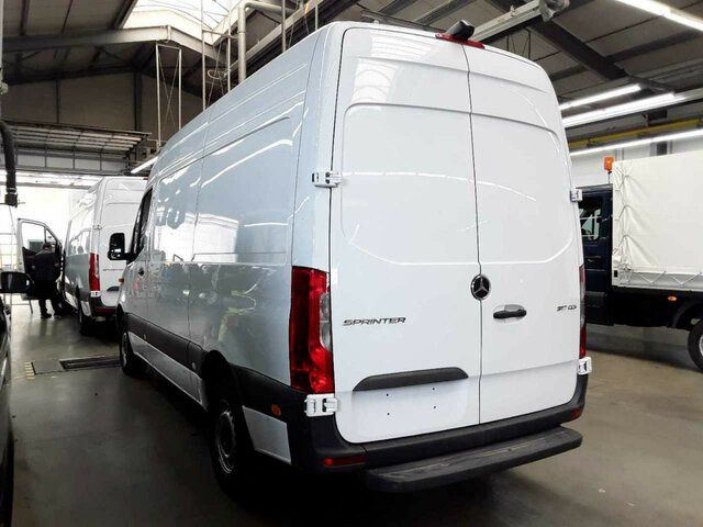 Furgão MERCEDES-BENZ Sprinter 317 CDI Kasten,L2H2,MBUX,Kamera: foto 14