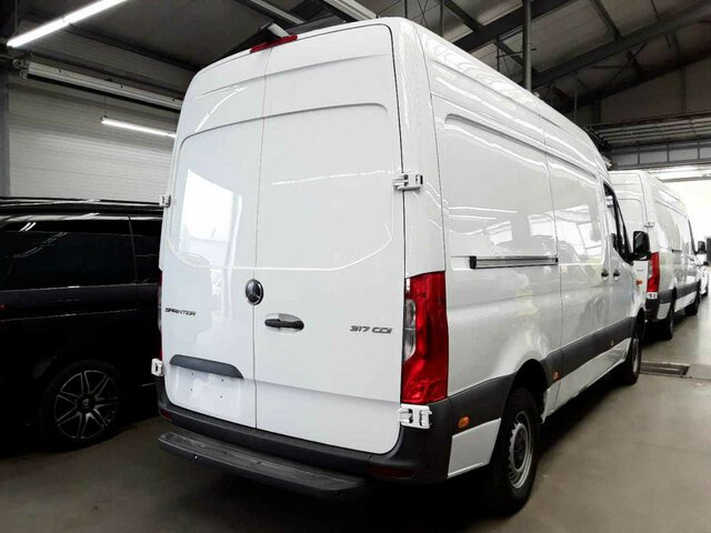 Furgão MERCEDES-BENZ Sprinter 317 CDI Kasten,L2H2,MBUX,Kamera: foto 15