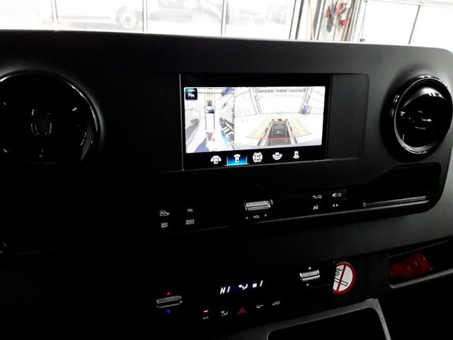 MERCEDES-BENZ Sprinter 317 CDI Kasten,L2H2,MBUX,Kamera - Furgão: foto 2 MERCEDES-BENZ Sprinter 317 CDI Kasten,L2H2,MBUX,Kamera - Furgão: foto 2