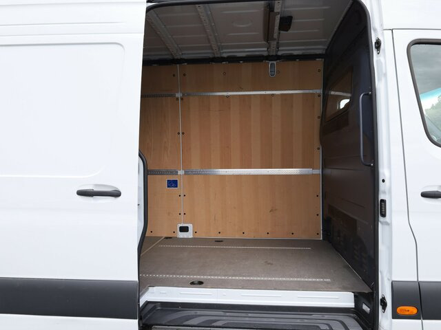 MERCEDES-BENZ Sprinter 317 Maxi,9GTronic,MBUX,Kamera... - Furgão: foto 2 MERCEDES-BENZ Sprinter 317 Maxi,9GTronic,MBUX,Kamera... - Furgão: foto 2