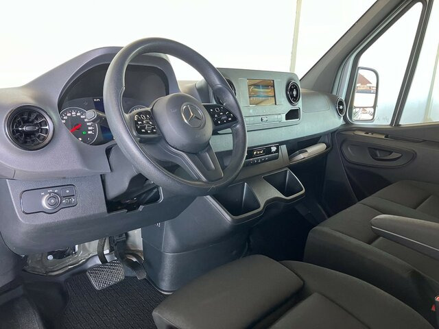 MERCEDES-BENZ Sprinter 317 Maxi,9GTronic,MBUX,Kamera - Furgão: foto 4 MERCEDES-BENZ Sprinter 317 Maxi,9GTronic,MBUX,Kamera - Furgão: foto 4