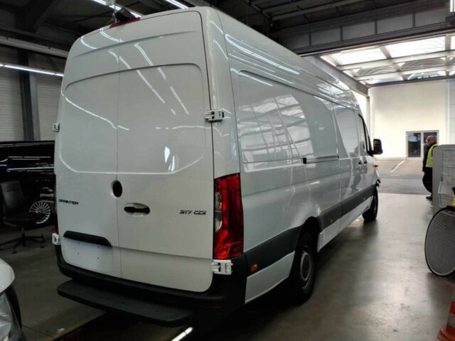 Locação de MERCEDES-BENZ Sprinter 317 Maxi,9GTronic,MBUX,Kamera,LED... MERCEDES-BENZ Sprinter 317 Maxi,9GTronic,MBUX,Kamera,LED...: foto 13