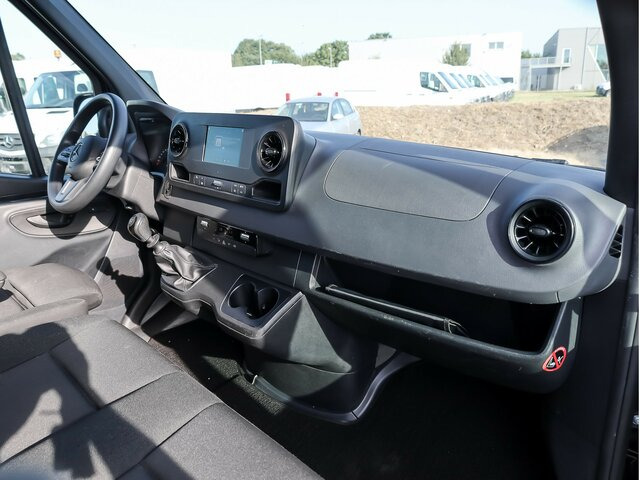MERCEDES-BENZ Sprinter 317 Maxi,MBUX,Kamera,Tempomat... - Furgão: foto 4 MERCEDES-BENZ Sprinter 317 Maxi,MBUX,Kamera,Tempomat... - Furgão: foto 4