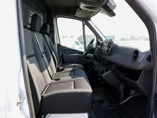 MERCEDES-BENZ Sprinter 317 Maxi,MBUX,Kamera,Tempomat - Furgão: foto 3 MERCEDES-BENZ Sprinter 317 Maxi,MBUX,Kamera,Tempomat - Furgão: foto 3