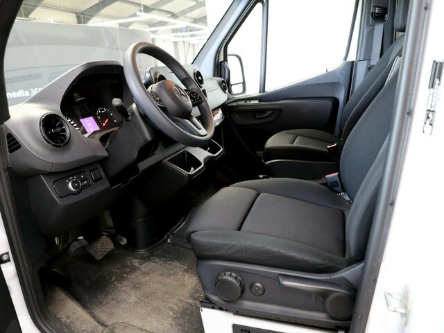 MERCEDES-BENZ Sprinter 319CDI DOKA,Allrad,Automatik,LED... - Furgão caixa aberta, Carrinha cabine dupla: foto 2 MERCEDES-BENZ Sprinter 319CDI DOKA,Allrad,Automatik,LED... - Furgão caixa aberta, Carrinha cabine dupla: foto 2