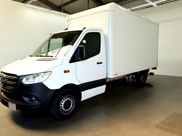 Carrinha de contentor MERCEDES-BENZ Sprinter317CDI Maxi Koffer,LBW,Klima,Kamera: foto 9