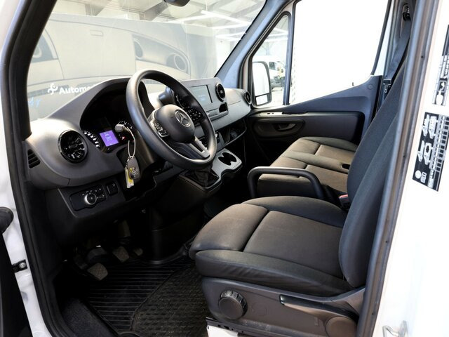Carrinha de contentor MERCEDES-BENZ Sprinter317CDI Maxi Koffer,LBW,Klima,Kamera: foto 14