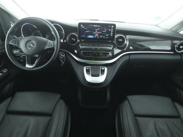 MERCEDES-BENZ V 300 Avantgarde Extralang,2xSchiebetür elektr.... - Micro-ônibus, Furgão de passageiros: foto 2 MERCEDES-BENZ V 300 Avantgarde Extralang,2xSchiebetür elektr.... - Micro-ônibus, Furgão de passageiros: foto 2