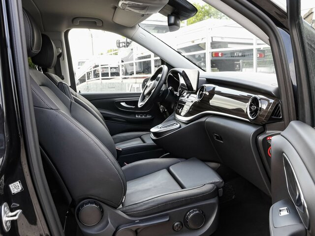 MERCEDES-BENZ V 300 Avantgarde Extralang,2xSchiebetür elektr.... - Furgão de passageiros: foto 3 MERCEDES-BENZ V 300 Avantgarde Extralang,2xSchiebetür elektr.... - Furgão de passageiros: foto 3