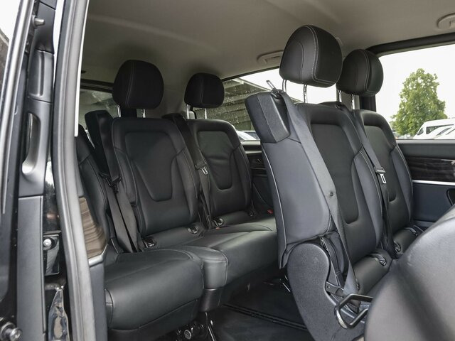 MERCEDES-BENZ V 300 Avantgarde Extralang,2xSchiebetür elektr.... - Furgão de passageiros: foto 5 MERCEDES-BENZ V 300 Avantgarde Extralang,2xSchiebetür elektr.... - Furgão de passageiros: foto 5