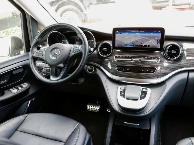 MERCEDES-BENZ V 300 Edition Extralang,2xSchiebetür el.,8Sitzer... - Furgão de passageiros: foto 4 MERCEDES-BENZ V 300 Edition Extralang,2xSchiebetür el.,8Sitzer... - Furgão de passageiros: foto 4
