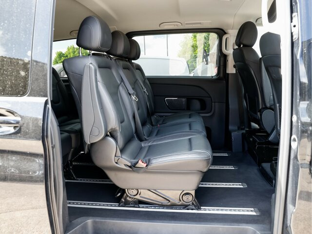 MERCEDES-BENZ V 300 Edition Extralang,2xSchiebetür el.,8Sitzer... - Furgão de passageiros: foto 2 MERCEDES-BENZ V 300 Edition Extralang,2xSchiebetür el.,8Sitzer... - Furgão de passageiros: foto 2