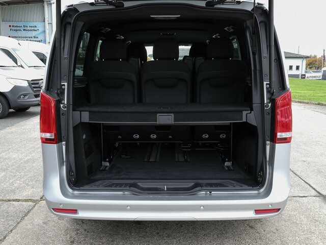 MERCEDES-BENZ V 300 Edition,lang,7-Sitzer,2Schiebetüren,Tisch... - Furgão de passageiros: foto 2 MERCEDES-BENZ V 300 Edition,lang,7-Sitzer,2Schiebetüren,Tisch... - Furgão de passageiros: foto 2