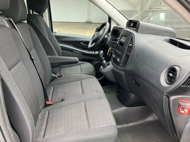 MERCEDES-BENZ Vito 114 Mixto Extralang,Klima,Tempomat,Standhzg... - Furgão de passageiros: foto 3 MERCEDES-BENZ Vito 114 Mixto Extralang,Klima,Tempomat,Standhzg... - Furgão de passageiros: foto 3