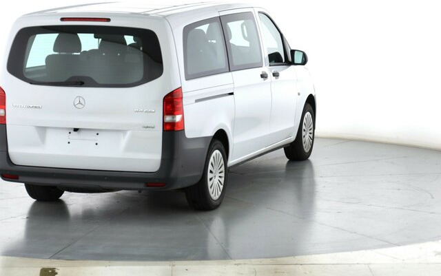 Furgão de passageiros MERCEDES-BENZ Vito 114 TourerPro,Allrad,Automatik,8 Sitzer...: foto 11