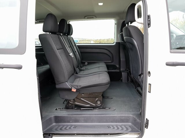 MERCEDES-BENZ Vito 114 TourerPro,Allrad,Automatik,8 Sitzer... - Micro-ônibus, Furgão de passageiros: foto 2 MERCEDES-BENZ Vito 114 TourerPro,Allrad,Automatik,8 Sitzer... - Micro-ônibus, Furgão de passageiros: foto 2