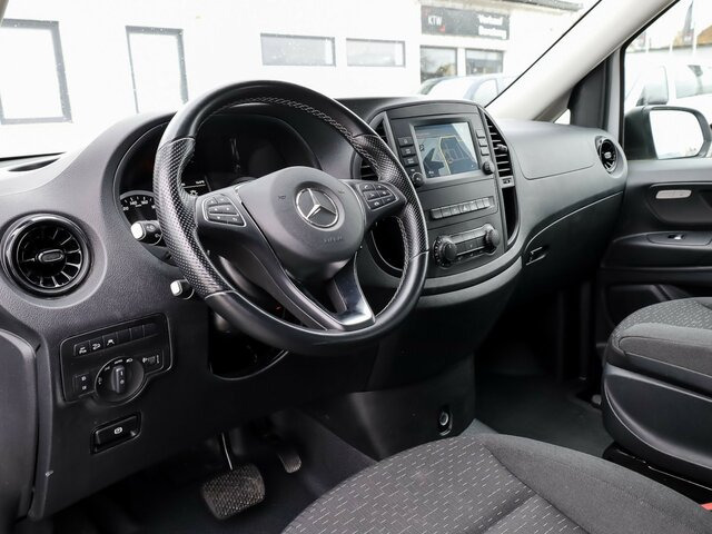 MERCEDES-BENZ Vito 114 TourerPro,Allrad,Automatik,8 Sitzer... - Micro-ônibus, Furgão de passageiros: foto 5 MERCEDES-BENZ Vito 114 TourerPro,Allrad,Automatik,8 Sitzer... - Micro-ônibus, Furgão de passageiros: foto 5