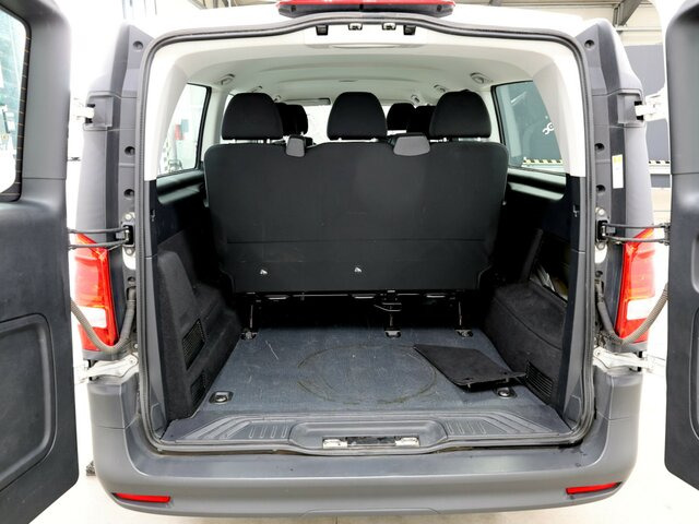 Furgão de passageiros MERCEDES-BENZ Vito 114 TourerPro,Extralang,8Sitzer,Automatik...: foto 13 Furgão de passageiros MERCEDES-BENZ Vito 114 TourerPro,Extralang,8Sitzer,Automatik...: foto 13