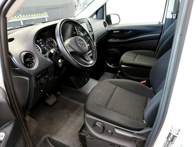 MERCEDES-BENZ Vito 114 TourerPro,Extralang,8Sitzer,Automatik... - Micro-ônibus, Furgão de passageiros: foto 2 MERCEDES-BENZ Vito 114 TourerPro,Extralang,8Sitzer,Automatik... - Micro-ônibus, Furgão de passageiros: foto 2