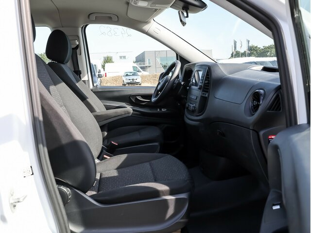 MERCEDES-BENZ Vito 114 TourerPro,Extralang,8Sitzer,Automatik - Micro-ônibus, Furgão de passageiros: foto 3 MERCEDES-BENZ Vito 114 TourerPro,Extralang,8Sitzer,Automatik - Micro-ônibus, Furgão de passageiros: foto 3