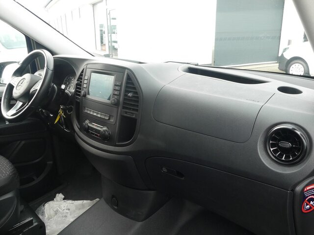 MERCEDES-BENZ Vito 114 TourerPro,Extralang,8Sitzer,Automatik - Furgão de passageiros: foto 4 MERCEDES-BENZ Vito 114 TourerPro,Extralang,8Sitzer,Automatik - Furgão de passageiros: foto 4