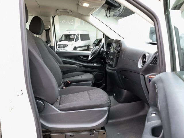 MERCEDES-BENZ Vito 114 TourerPro,Extralang,8Sitzer,Automatik... - Furgão de passageiros: foto 3 MERCEDES-BENZ Vito 114 TourerPro,Extralang,8Sitzer,Automatik... - Furgão de passageiros: foto 3