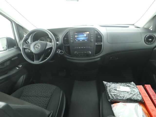 MERCEDES-BENZ Vito 114 TourerPro,Extralang,8Sitzer,Automatik... - Micro-ônibus, Furgão de passageiros: foto 2 MERCEDES-BENZ Vito 114 TourerPro,Extralang,8Sitzer,Automatik... - Micro-ônibus, Furgão de passageiros: foto 2