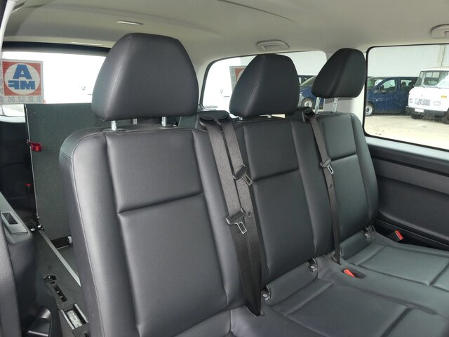 MERCEDES-BENZ Vito 114 TourerPro,Extralang,AMF Rollstuhlrampe - Furgão de passageiros: foto 3 MERCEDES-BENZ Vito 114 TourerPro,Extralang,AMF Rollstuhlrampe - Furgão de passageiros: foto 3