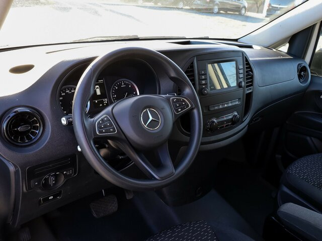 MERCEDES-BENZ Vito 114 TourerPro,lang,Automatik,8Sitze,Kamera... - Furgão de passageiros: foto 4 MERCEDES-BENZ Vito 114 TourerPro,lang,Automatik,8Sitze,Kamera... - Furgão de passageiros: foto 4