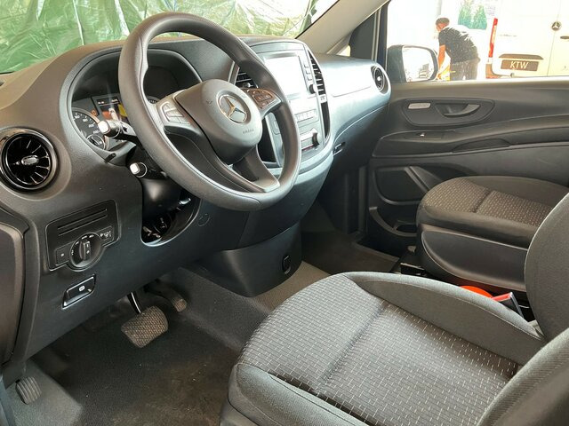 MERCEDES-BENZ Vito 114 TourerPro,lang,Automatik,8Sitze,Kamera - Furgão de passageiros: foto 4 MERCEDES-BENZ Vito 114 TourerPro,lang,Automatik,8Sitze,Kamera - Furgão de passageiros: foto 4