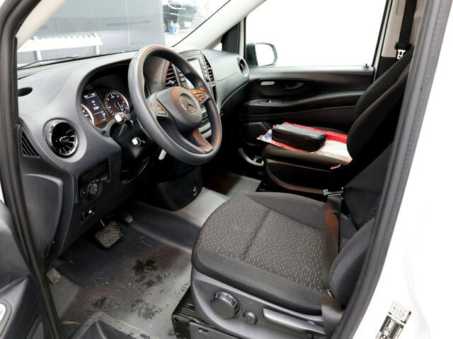 MERCEDES-BENZ Vito 114 TourerPro,lang,Automatik,8Sitze,Kamera... - Micro-ônibus, Furgão de passageiros: foto 2 MERCEDES-BENZ Vito 114 TourerPro,lang,Automatik,8Sitze,Kamera... - Micro-ônibus, Furgão de passageiros: foto 2