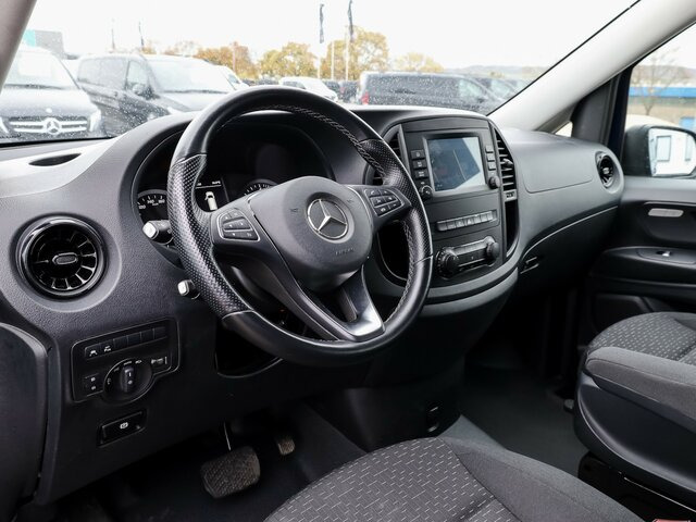 MERCEDES-BENZ Vito 114 TourerPro,lang,Automatik,8Sitze,Kamera... - Furgão de passageiros: foto 5 MERCEDES-BENZ Vito 114 TourerPro,lang,Automatik,8Sitze,Kamera... - Furgão de passageiros: foto 5
