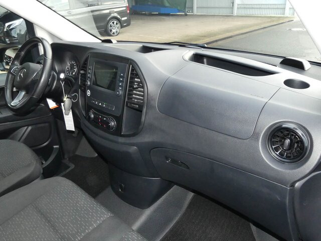 MERCEDES-BENZ Vito 116CDI Extralang,Mixto,6Sitze,Automatik - Furgão de passageiros: foto 3 MERCEDES-BENZ Vito 116CDI Extralang,Mixto,6Sitze,Automatik - Furgão de passageiros: foto 3