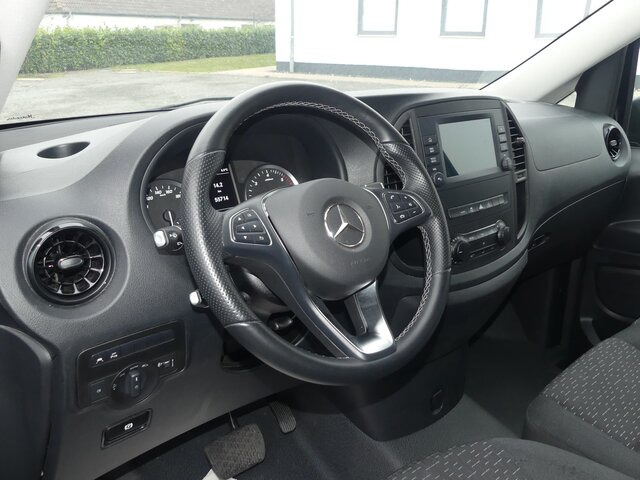MERCEDES-BENZ Vito 116CDI lang,TourerPro,2Klima,9Sitze,Kamera - Micro-ônibus, Furgão de passageiros: foto 4 MERCEDES-BENZ Vito 116CDI lang,TourerPro,2Klima,9Sitze,Kamera - Micro-ônibus, Furgão de passageiros: foto 4