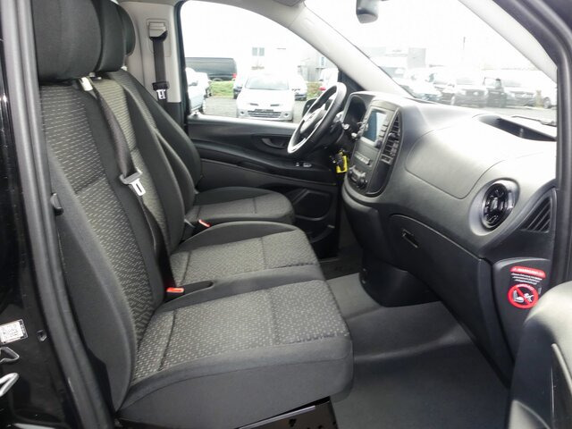 MERCEDES-BENZ Vito 116CDI lang,TourerPro,2Klima,9Sitze,Kamera - Micro-ônibus, Furgão de passageiros: foto 2 MERCEDES-BENZ Vito 116CDI lang,TourerPro,2Klima,9Sitze,Kamera - Micro-ônibus, Furgão de passageiros: foto 2