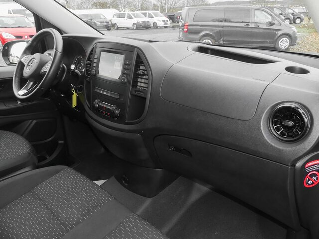 MERCEDES-BENZ Vito 116CDI lang,TourerPro,2Klima,9Sitze,Kamera - Micro-ônibus, Furgão de passageiros: foto 4 MERCEDES-BENZ Vito 116CDI lang,TourerPro,2Klima,9Sitze,Kamera - Micro-ônibus, Furgão de passageiros: foto 4