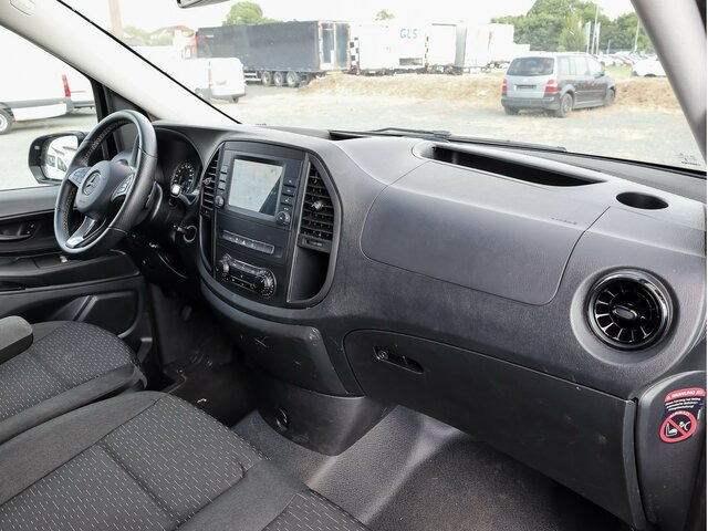 MERCEDES-BENZ Vito 116CDI lang,TourerPro,2Klima,9Sitze,Kamera - Micro-ônibus, Furgão de passageiros: foto 4 MERCEDES-BENZ Vito 116CDI lang,TourerPro,2Klima,9Sitze,Kamera - Micro-ônibus, Furgão de passageiros: foto 4