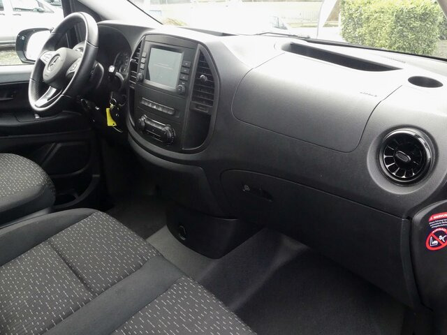 MERCEDES-BENZ Vito 116CDI lang,TourerPro,2xKlima,9Sitze - Micro-ônibus, Furgão de passageiros: foto 3 MERCEDES-BENZ Vito 116CDI lang,TourerPro,2xKlima,9Sitze - Micro-ônibus, Furgão de passageiros: foto 3