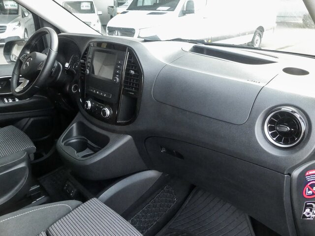 MERCEDES-BENZ Vito Marco Polo Activity Edition,AHK,Markise - Campervan: foto 4 MERCEDES-BENZ Vito Marco Polo Activity Edition,AHK,Markise - Campervan: foto 4