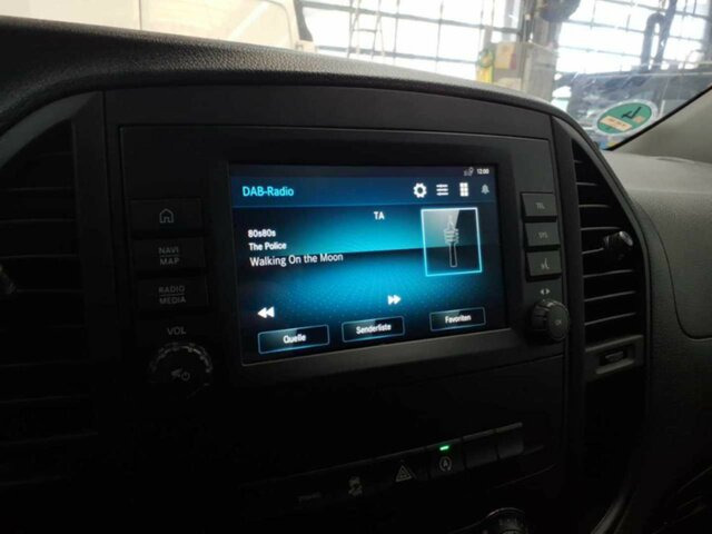 MERCEDES-BENZ Vito116CDI KA Extralang,Automatik,Klima,Kamera... - Furgão compacto: foto 4 MERCEDES-BENZ Vito116CDI KA Extralang,Automatik,Klima,Kamera... - Furgão compacto: foto 4