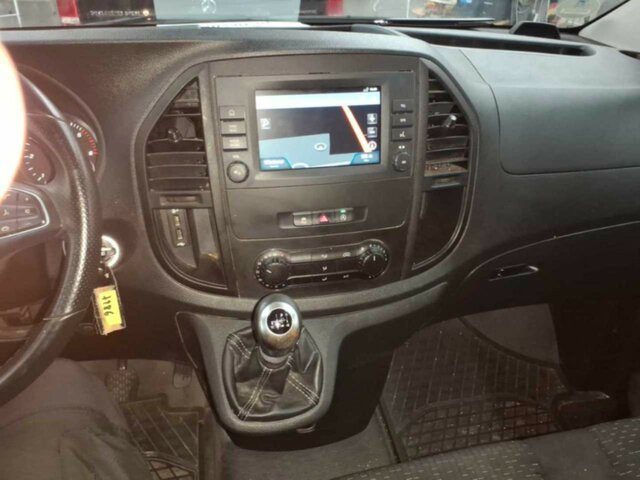 MERCEDES-BENZ Vito116CDI KA lang,Kamera,Klima,Tempomat... - Furgão compacto: foto 2 MERCEDES-BENZ Vito116CDI KA lang,Kamera,Klima,Tempomat... - Furgão compacto: foto 2