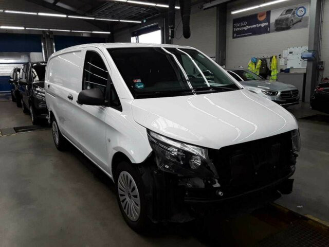 Furgão compacto MERCEDES-BENZ Vito116CDI KA lang,Klima,Tempomat,Kamera...: foto 12 Furgão compacto MERCEDES-BENZ Vito116CDI KA lang,Klima,Tempomat,Kamera...: foto 12