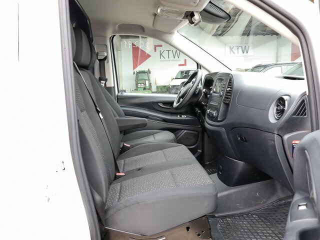MERCEDES-BENZ eVito 111 KA,lang,Klima,Navi,Kamera,Sitzheizung... - Furgão compacto, Carrinha elétrica: foto 3 MERCEDES-BENZ eVito 111 KA,lang,Klima,Navi,Kamera,Sitzheizung... - Furgão compacto, Carrinha elétrica: foto 3