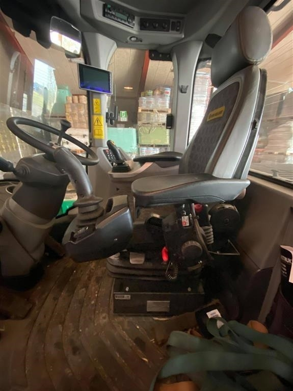 New Holland W170D lang arm - Carregadeira de rodas: foto 5 New Holland W170D lang arm - Carregadeira de rodas: foto 5